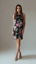 SCARLETT BLACK FLORAL DRESS WOMEN'S SMALL VGC   (79)