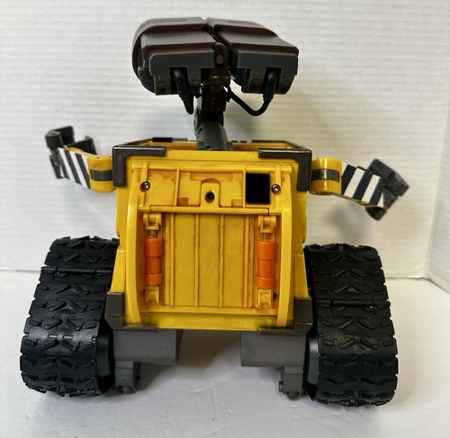 WALL-E Remote Control Robot NO REMOTE (Thinkway Toys) Disney Pixar - Picture 4 of 7