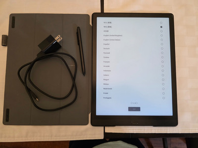 BOOX Max Lumi 13.3 E Ink Mobius touch screen