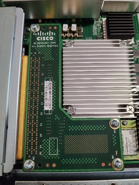 Cisco UCSC-C240-M3 | Xeon, VIC 1240, Dual PSU, Fans | For Parts in ASR Chassis - Image 2 of 4