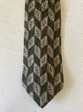Classic Geoffrey Beene Men's Necktie Tie Silk Green Diamonds Made in USA