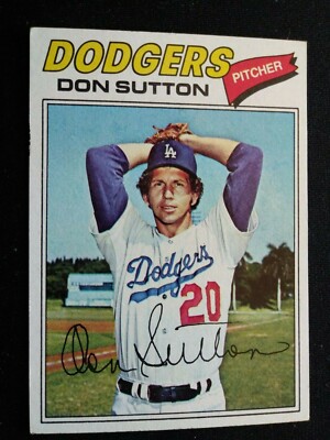 1977 Topps Baseball Card # 620 Don Sutton - Los Angeles Dodgers (HOF)