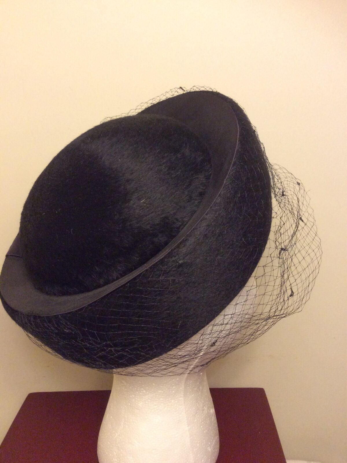 Vintage Mr- Rickie Black Mohair Net Elegant Lady Pillow Box Hat 