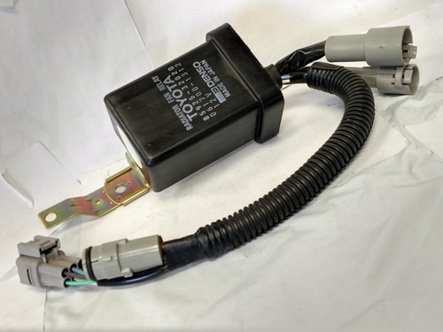 8592532020 Genuine Toyota OEM Radiator Fan Relay fits 85-86 Camry RY439 - Picture 3 of 9