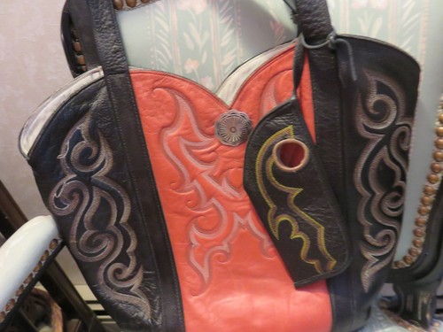 Vintage ERDA Western Boot Design Leather Handbag/Tote w Sunglass Case - Picture 2 of 12