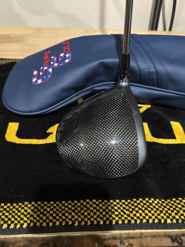RH Callaway Ai Smoke Max 10.5* Driver, Stiff Flex UST Quantum - Picture 2 of 5