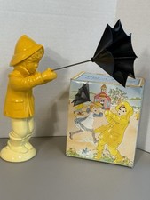 Vintage 1970's  Avon "Tug-A-Brella" Decanter - Moonwind Cologne in Original Box