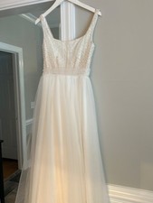 NWT Justin Alexander Wedding Dress with beautiful pearl bodice/tulle skirt US 4