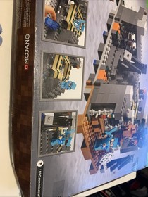 Sealed LEGO Minecraft: The End Portal (21124) Shelf Wear See Photos Ebb19