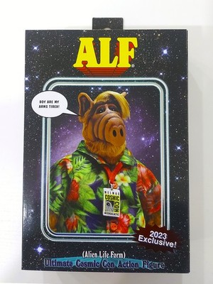Ultimate Cosmic Con Alf Alien Life Form NECA Actionfigur SDCC 2023 Sandiego