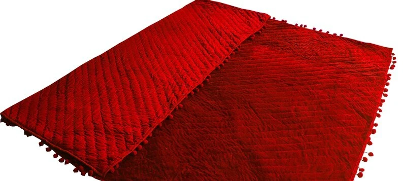 Deep Red Velvet Quilt Velvet Quilt King Lap Size Quilt, Blanket Pick Stitch. - Image 4 of 4