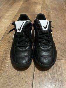 astro trainers size 6.5