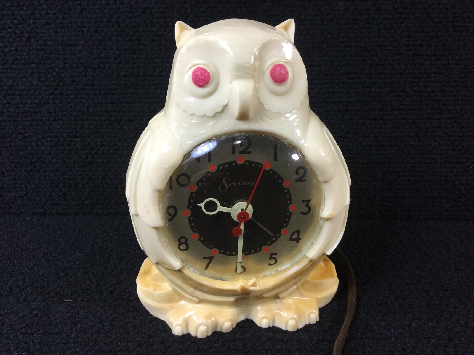 RARE VINTAGE SESSIONS OWL ALARM CLOCK MODEL 1A. PARTS OR REPAIR NOT