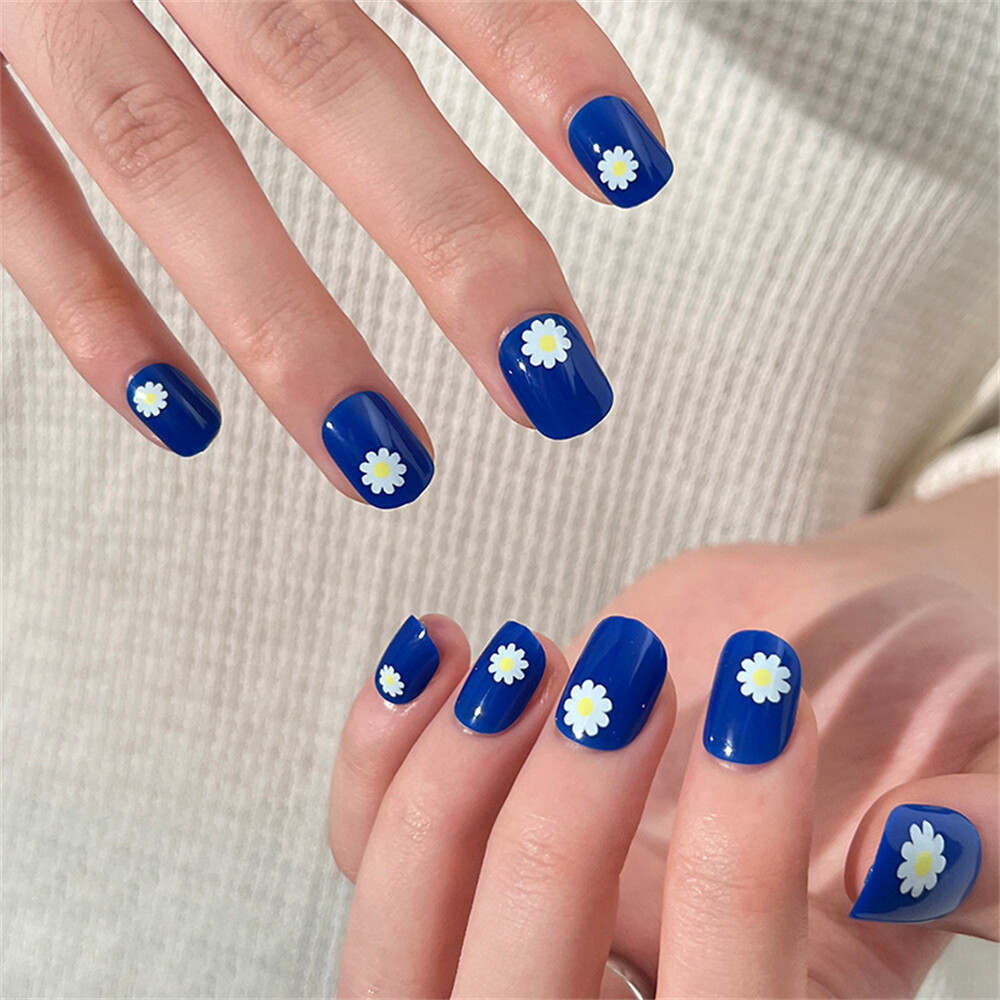 royal blue nails short