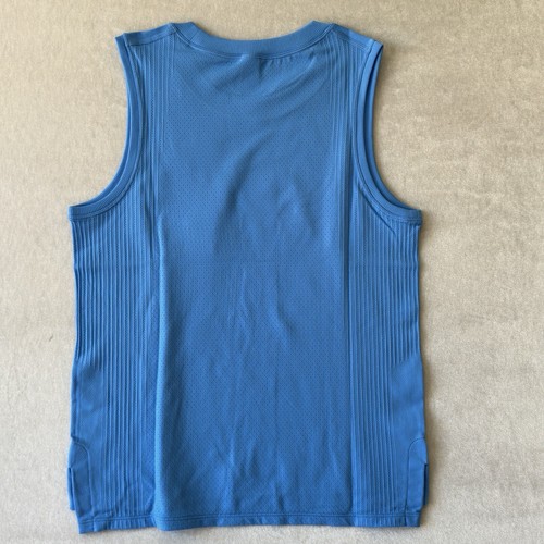 BRAND NEW - Tuff Athletics - Size S - Womens Crew Neck Moisture Wick Stretch Top - Picture 2 of 5