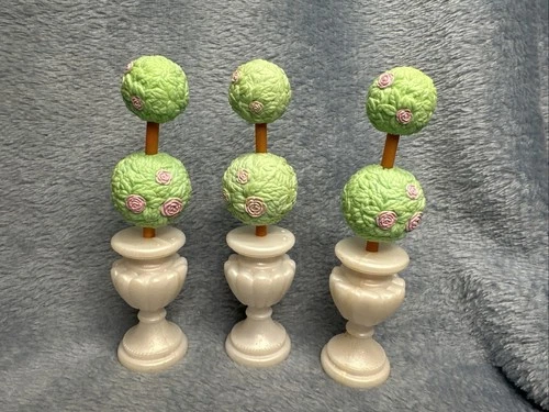 VTG Barbie 2006 Mini Kingdom Expandable Castle Playset - 3 Topiary Rose Plants