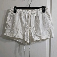 Old Navy Women  s White Denim Cut Off Shorts Size 6 Casual Summer