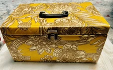 Vintage Floral Sewing Box Case Tote White & Yellow Quilted  Plastic Handle