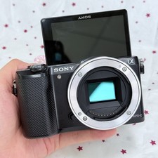 Sony a5000 Body 20.1MP APS-C CMOS 1080p Video WiFi NFC Body w/English