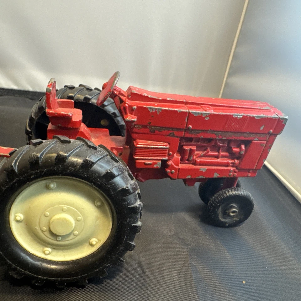 老式ERTL国际收割机农场拖拉机和干草车压铸74-7650 — 第 2/4 张图片