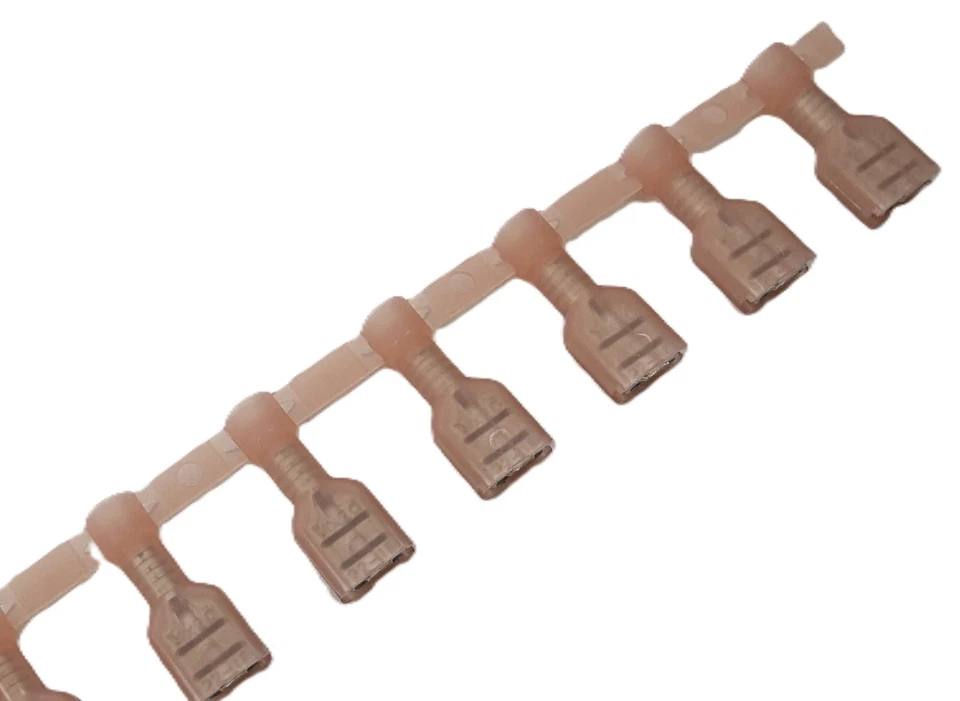 2500 Molex 0190030107 22-18AWG Quick Disconnect Red Crimp Sockets for .25" Tab - Image 2 of 4