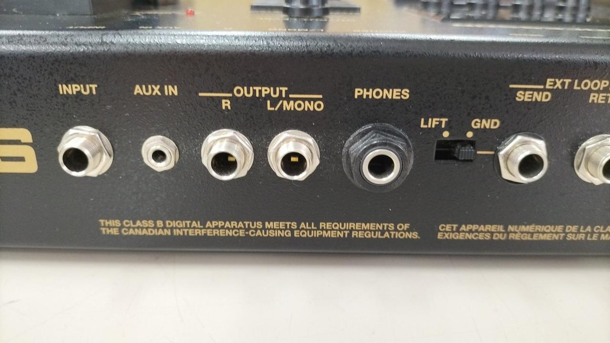 2*O様 BOSS GT-100 エフェクトプロセッサー Boss GT-100 Floor Amp and Effects Pedal | zZounds