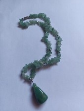 Green Nephrite Jade Necklace With Pendant 16 Inches Long Screw Clasp