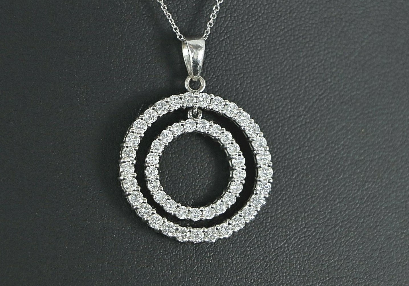 3,800 18K White Gold Round 1.60ct G SI1 Diamond Circle Drop Pendant