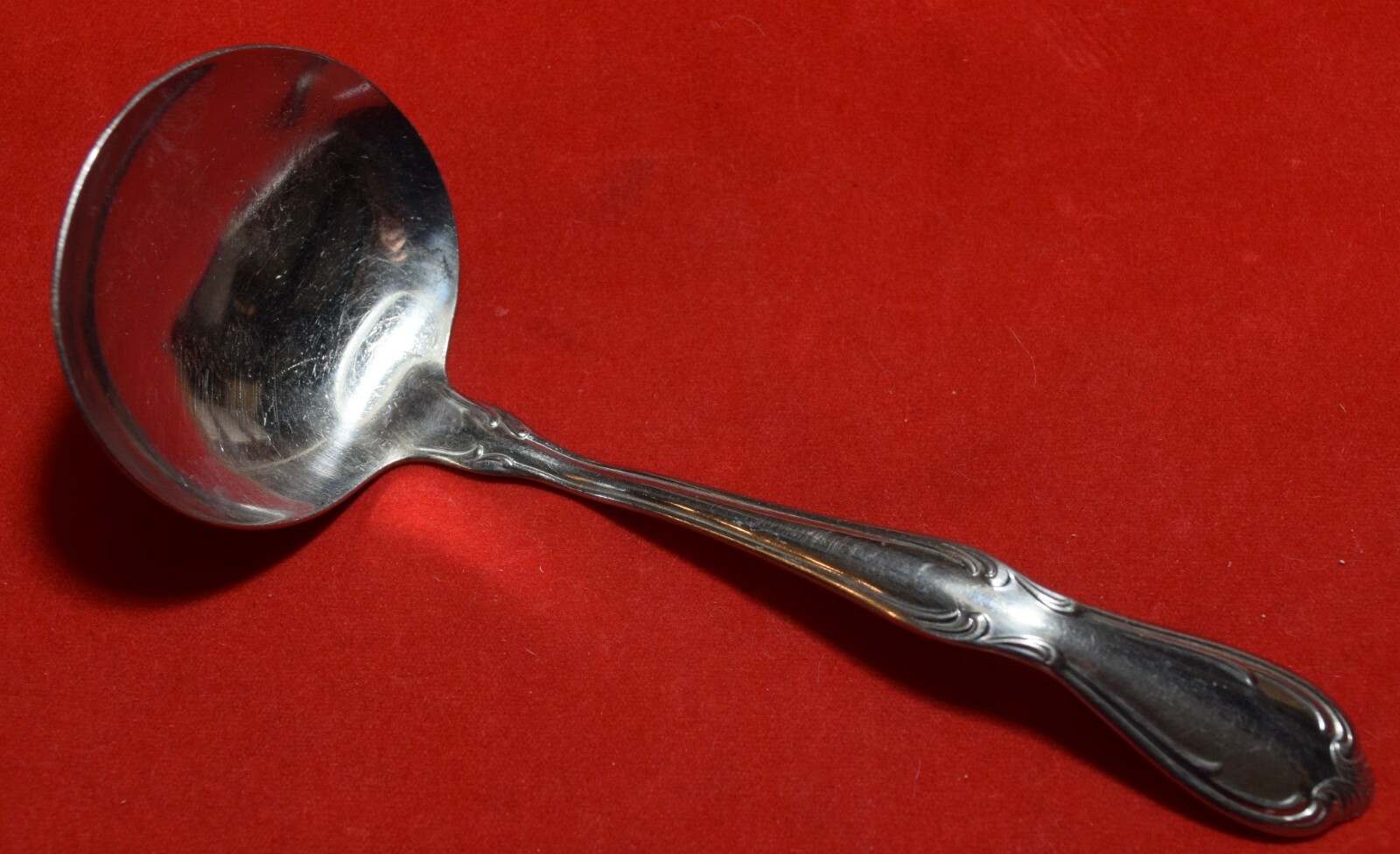 Rogers Cutlery Co. stainless, Victorian Manor Charmaine, choice 2.95