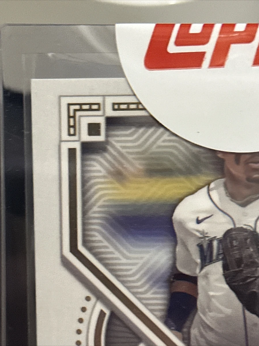 2022 TOPPS DEFINITIVE COLLECTION JULIO RODRIGUEZ AUTO 41/50