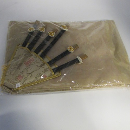 Placemats And Chopsticks Set Of 6 Beige & Gold - Made in China - Picture 5 of 10