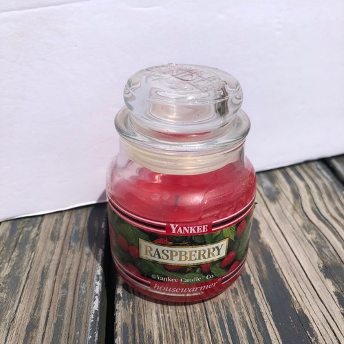RARE YANKEE CANDLE BLACK BAND Retired Scent Raspberry 3.7 oz Jar Candle