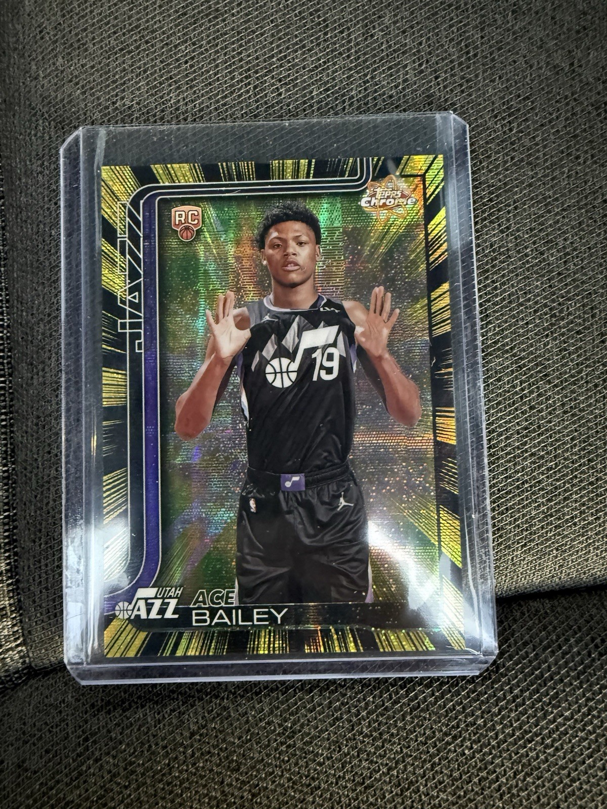 Topps Chrome 2025 Ace Bailey Radiating Rookies!