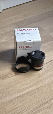 Samyang 12mm f/2.0 NCS CS Objektiv für Fuji X-Mount, Schwarz