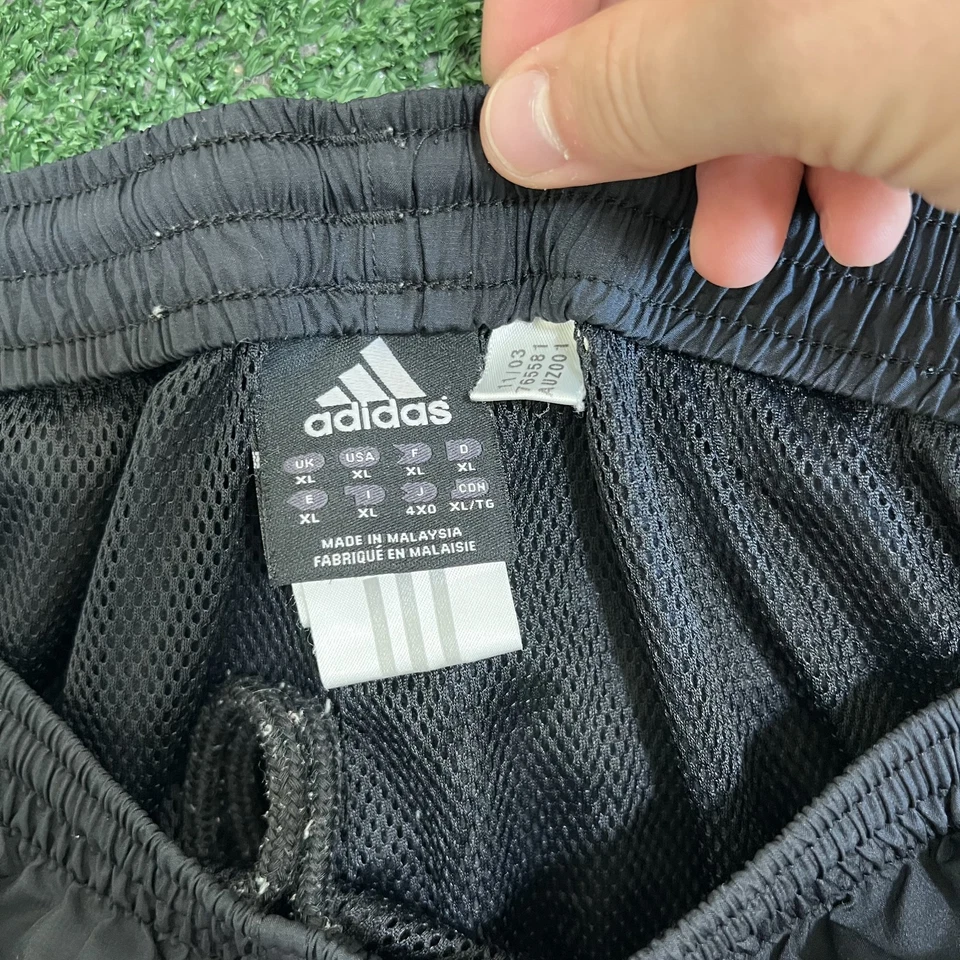 Pantalones deportivos Adidas vintage para hombre XL negros a rayas holgados rectos Softshell Y2K Foto 2 de 4