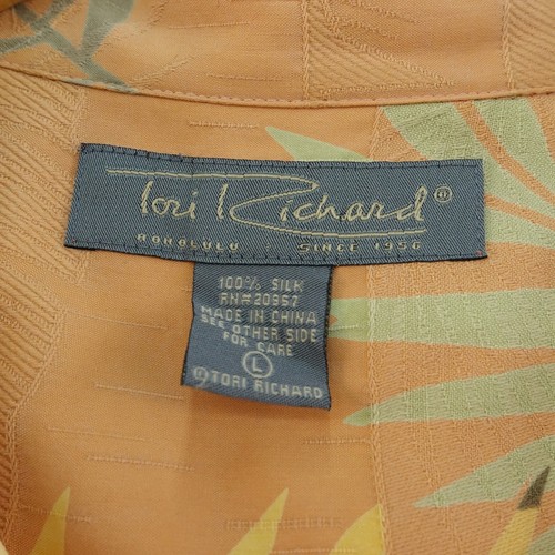 Camisa hawaiana Tori Richard para hombre L 100 % seda con botones palmera Aloha - Imagen 6 de 6