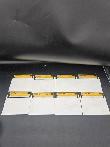 Borland Turbo C++ floppy Disk set from 1987 Diskette 1-8