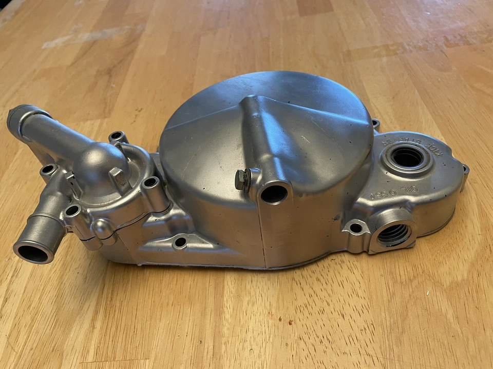 Kawasaki KX125 KX 125 1984 motor interior embrague cubierta estuche 84 Foto 4 de 4