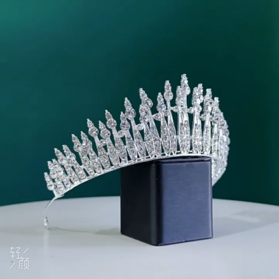 5.5cm Tall Crystal Wedding Bridal Queen Princess Prom Tiara  display picture 2