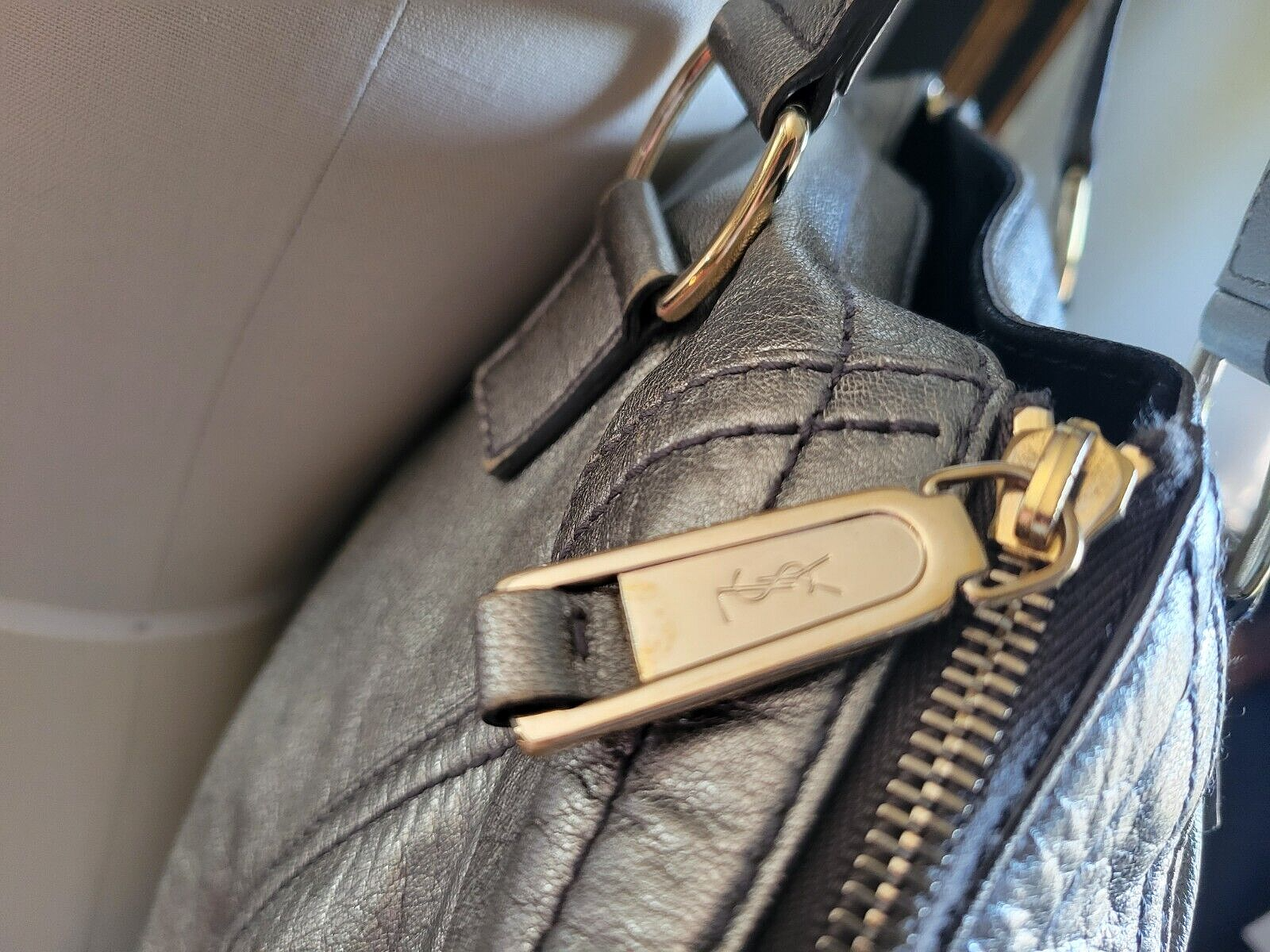 AUTENTICA BORSA YVES SAINT LAURENT Rive Gauche ARGENTO METALLIZZATO VERA PELLE