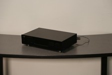 TEAC T-R670 AM/FM Stereo Tuner