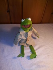 Vintage 1981 Fisher Price Toys KERMIT THE FROG Jim Henson Muppet Plush Doll 857