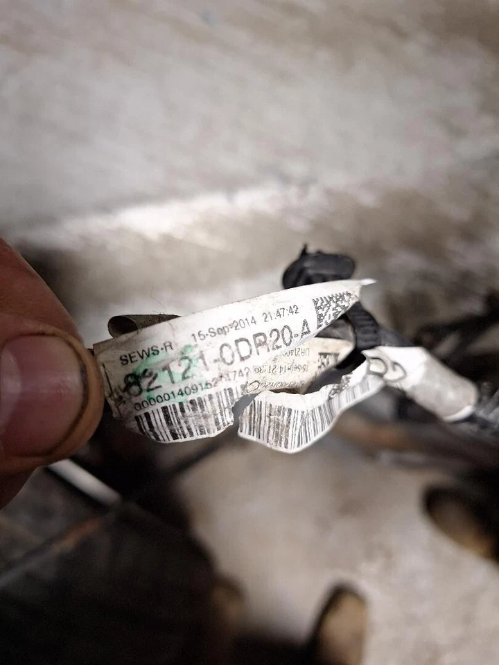 2015 Toyota YARIS 1.5L Engine Wire Harness - Image 2 of 4