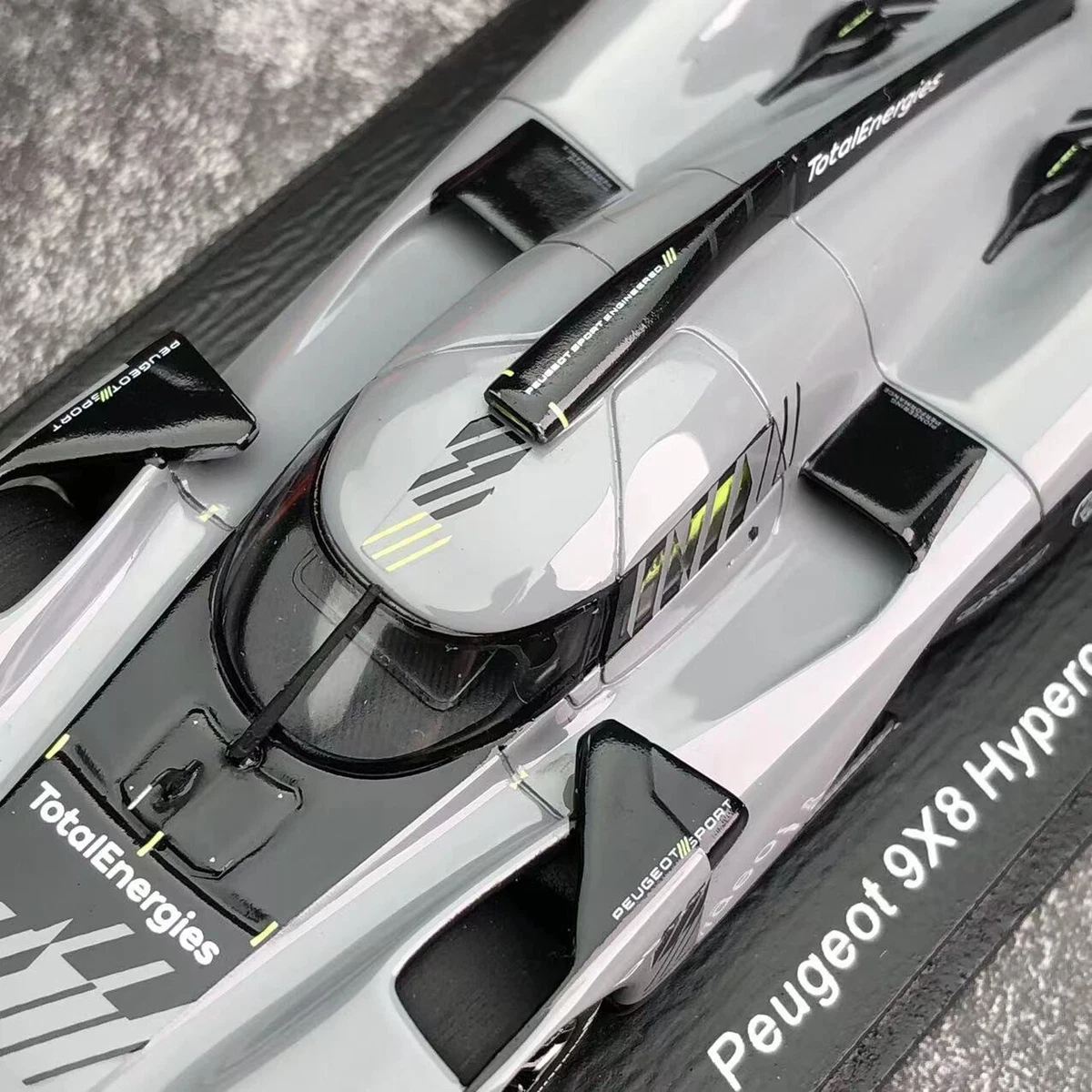 Spark 1/43 Peugeot 9X8 Hypercar Presentation 2022