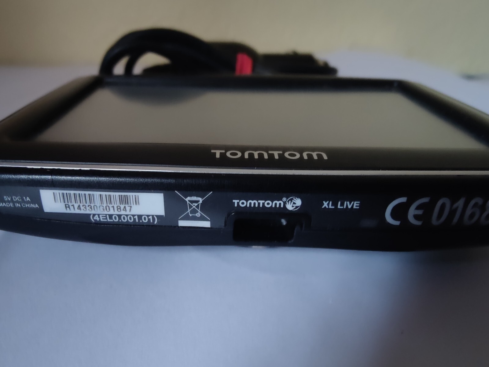 TomTom XL Live Sat Nav Uk And Ireland eBay