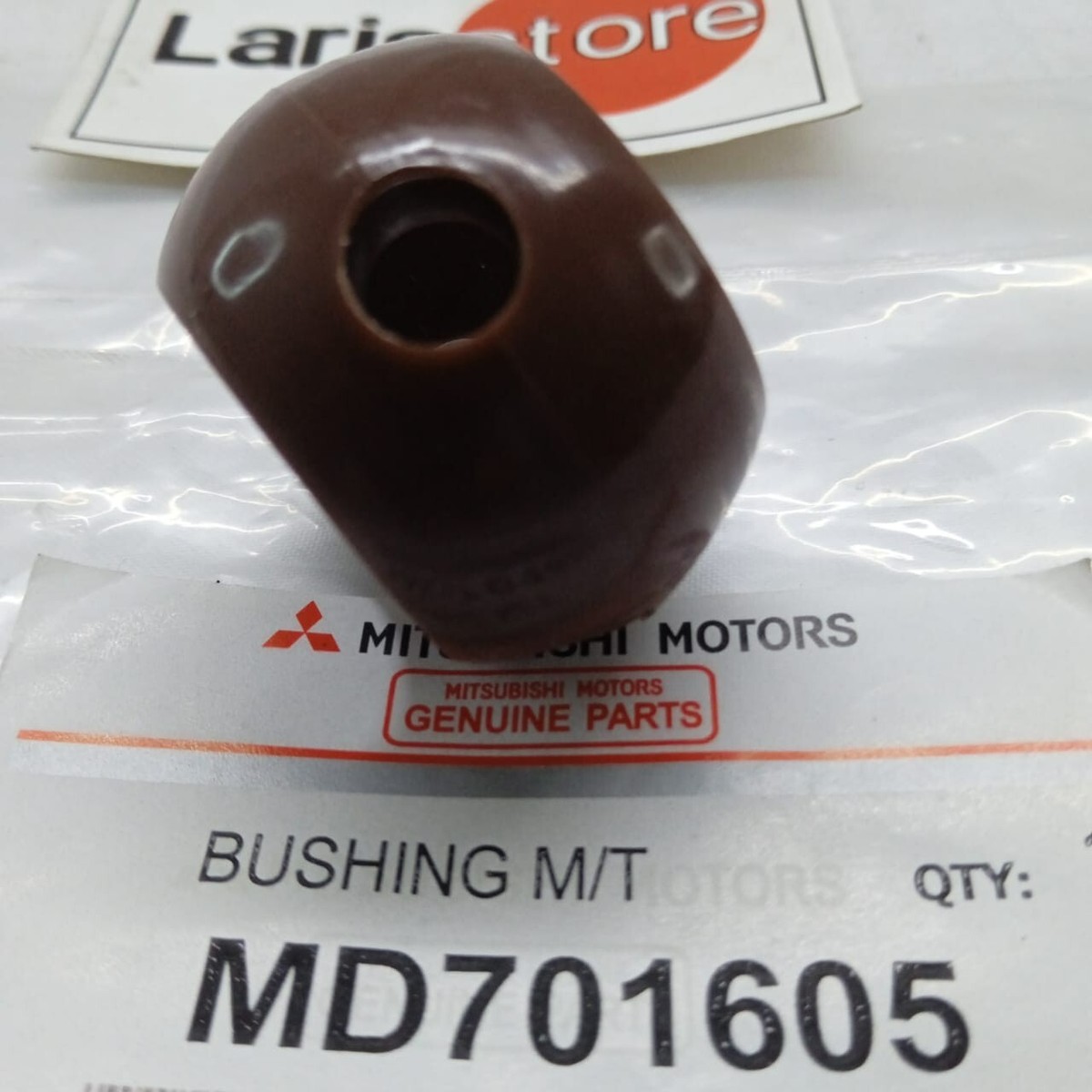 Mitsubishi Montero Manual Gear Box Shifter Ball and Bush MD701577