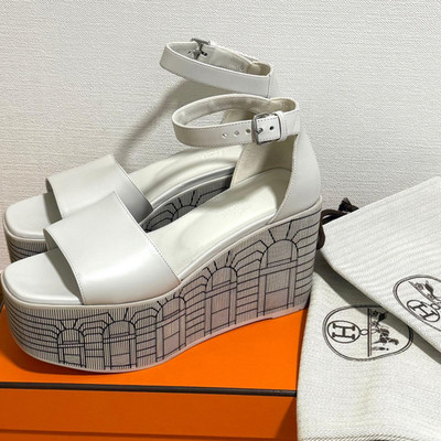 Hermes Illusion Platform White Leather Sandals Size 37 US 7 Women's
