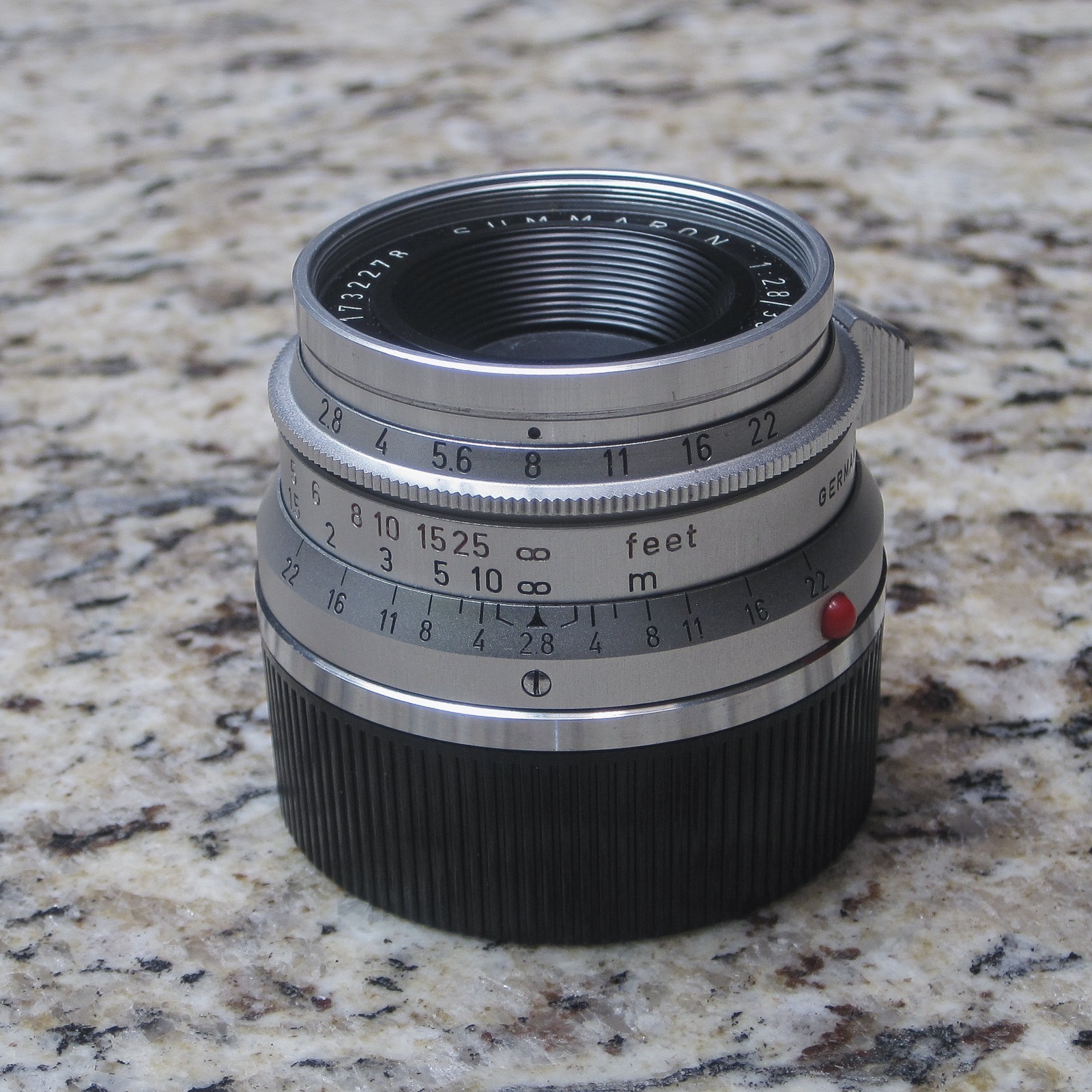 Leitz Leica 35mm f2.8 Summaron M Lens