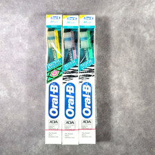 6 LOT VTg Oral B 40 Soft Angle Toothbrush Indicator Bristles USA 1993 multicolor
