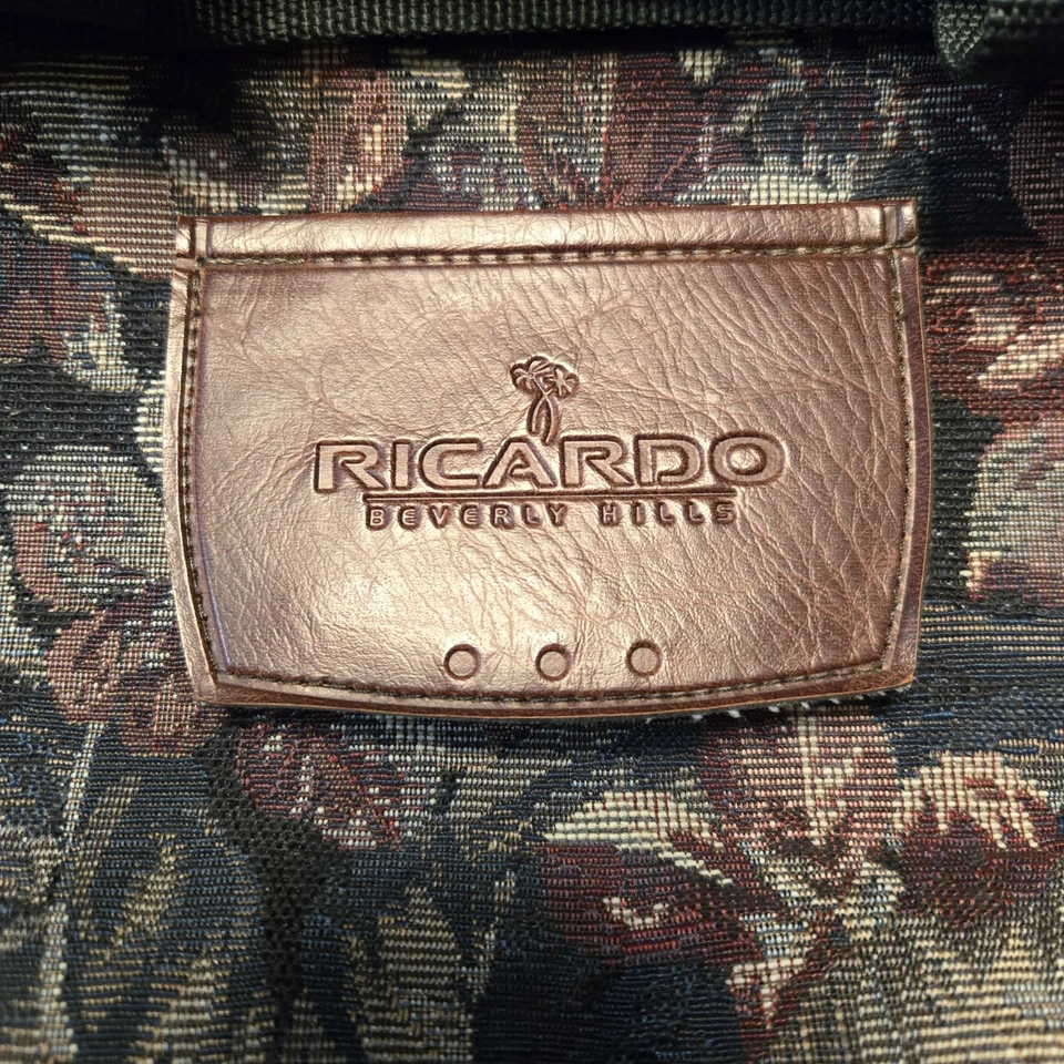 Equipaje de mano vintage Ricardo Beverly Hills Santa Cruz floral 17" Foto 2 de 4